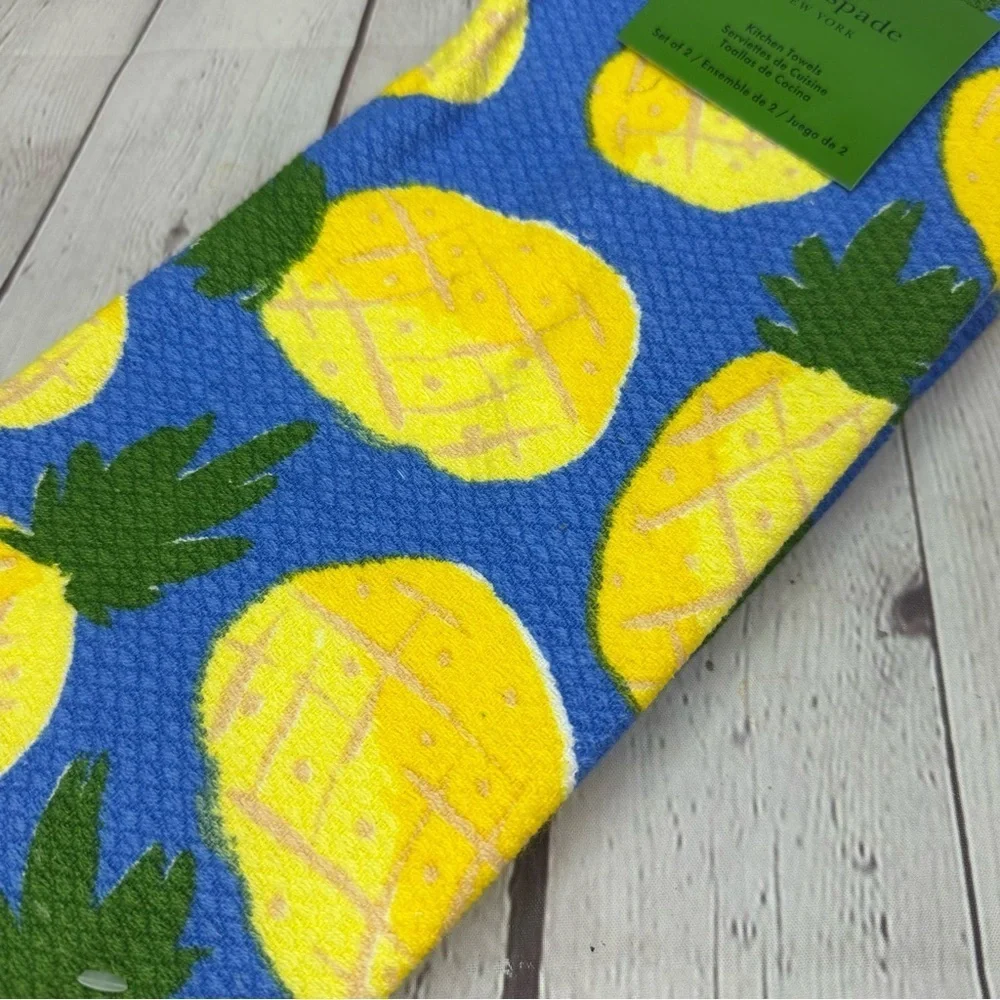 NWT Kate Spade new york Blue Yellow pineapple cotton Kitchen Towels 2pc tropical